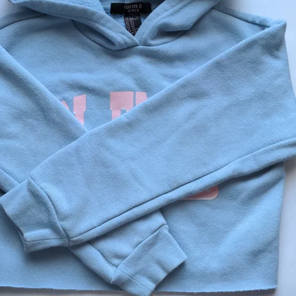 5/6T Cropped Baby Blue Hoodie Forever21 - Picture 4 of 8